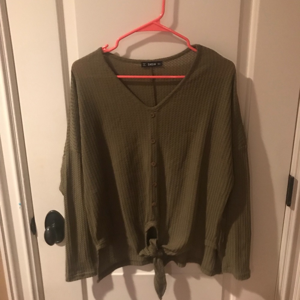 Green waffle-knit v-neck top